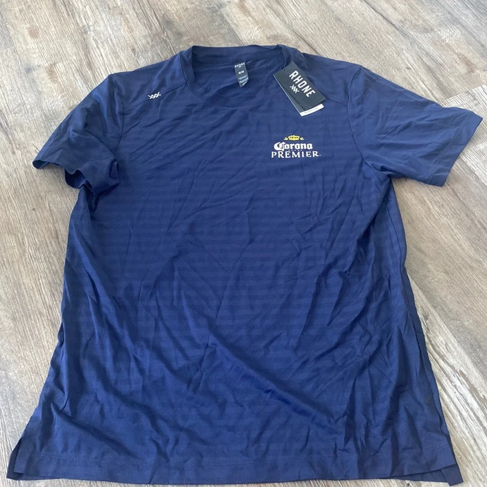 Rhone Swift Corona Premier Logo Embroidered Blue Striped Lightweight T-Shirt NWT - Picture 1 of 5